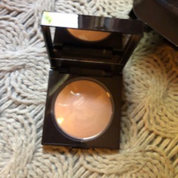 *HOST PICK* Laura Mercier Matte Radiance Baked Powder *NEW* - Picture 8 of 8